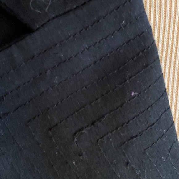 Black jacket/ blazer with 3 button size 18W long sleeves in black.Lined - Picture 3 of 12